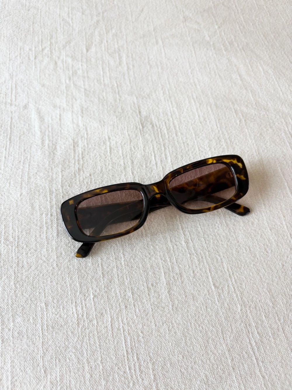 Tortoiseshell Rectangular Sunglasses - Brown Lenses